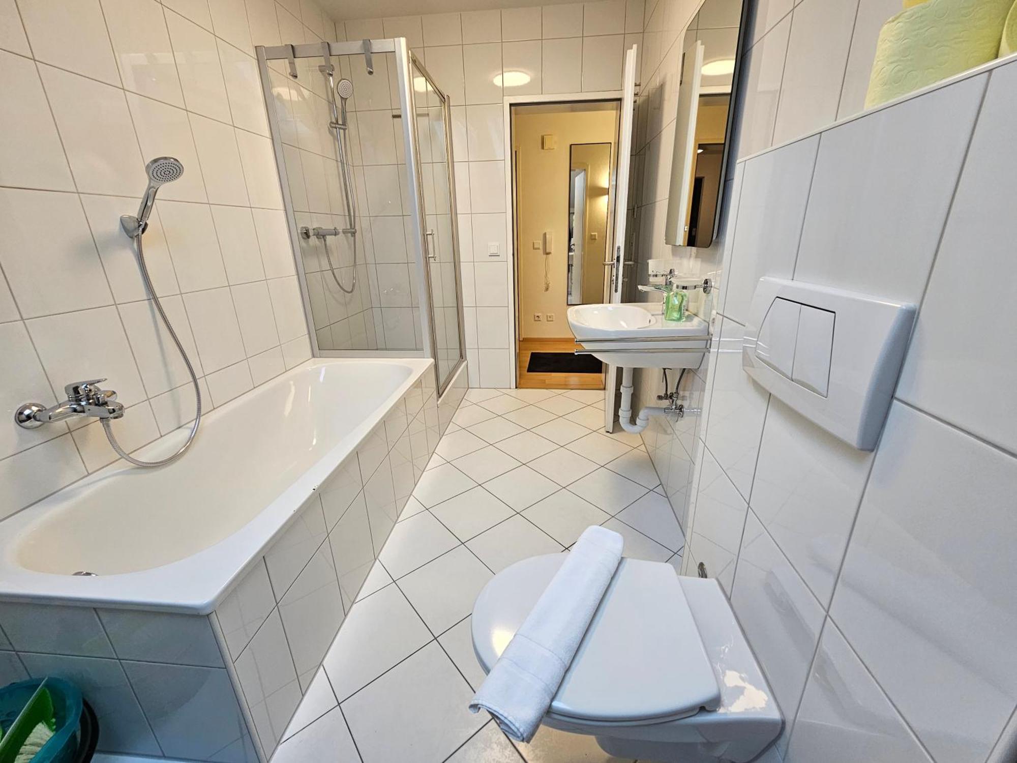 Ach18, Bregenz, Vorarlberg Apartments Luaran gambar